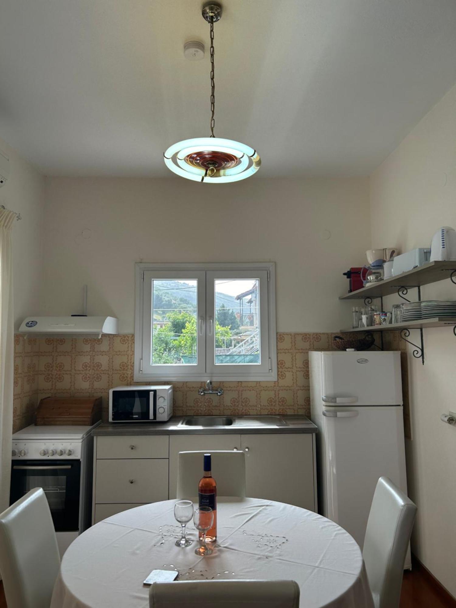 Agathis Kassiopi Exterior foto